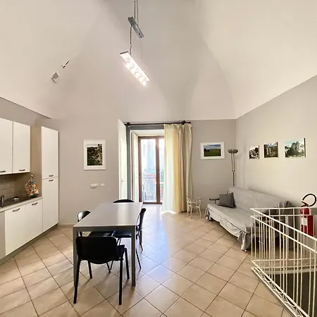 La Ginestra Apartman Corleone